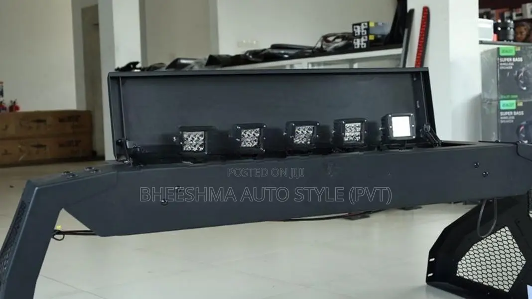 Bheeshma Warriores With Light Roller Bar (XY-CB48-A)