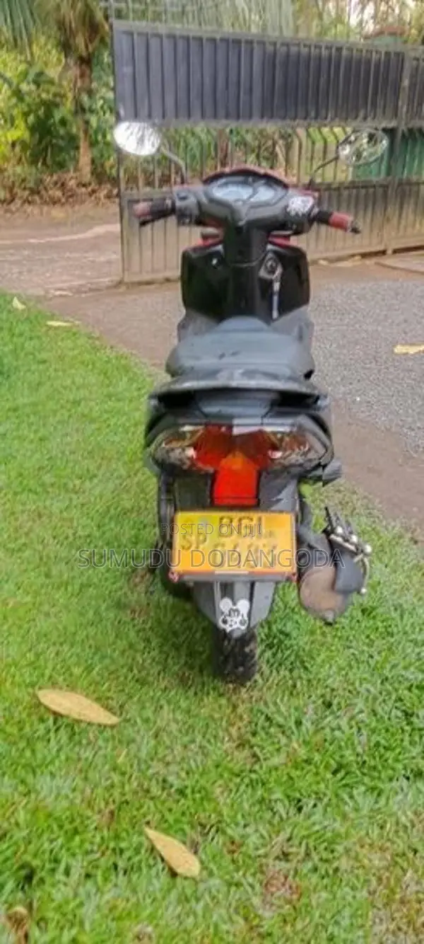 Honda Dio 2018