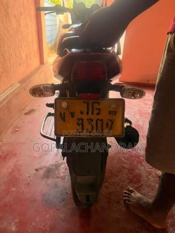 Bajaj Pulsar 150 2009