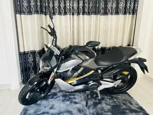 Super Soco TS Street Hunter 2022