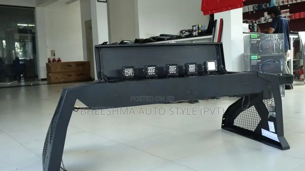 Bheeshma Warriores With Light Roller Bar (XY-CB48-A)
