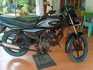 Bajaj Platina 125 2011