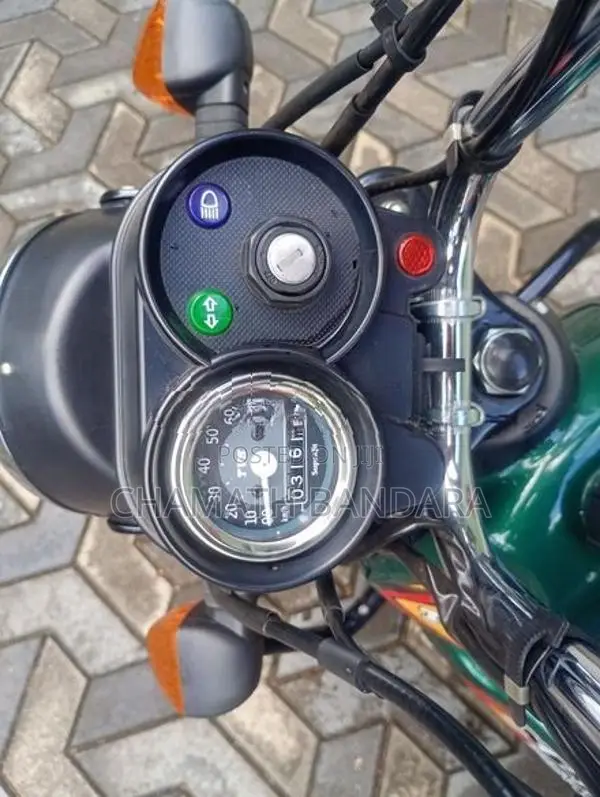 TVS XL 100 2025