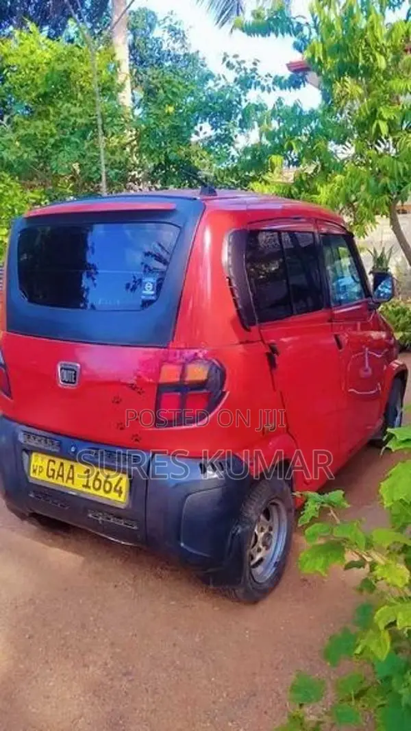 Bajaj Qute 2019