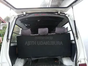 Nissan Caravan 1986
