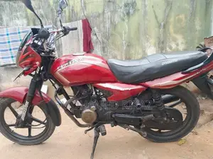 Bajaj Platina 125 2010