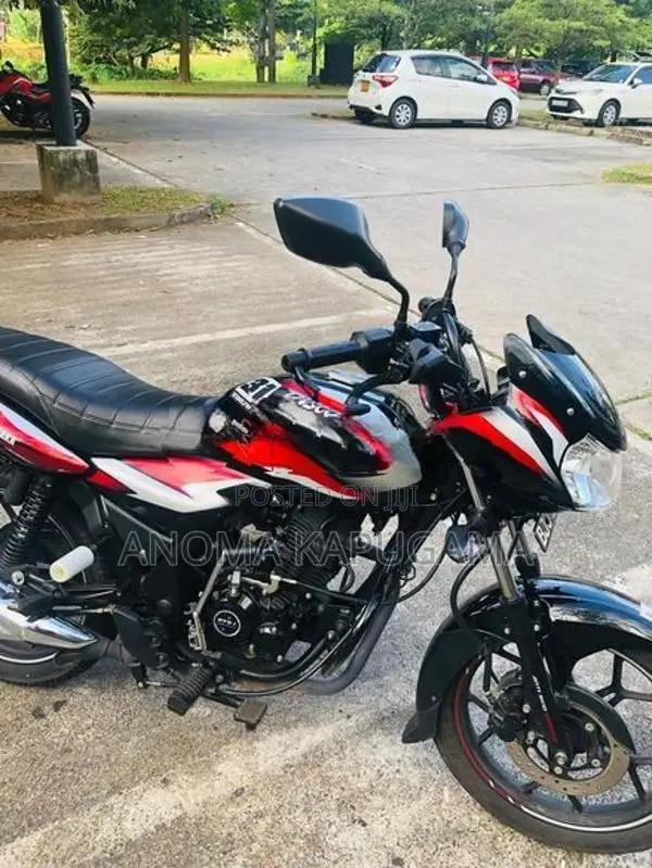 Bajaj Discover 125 2025