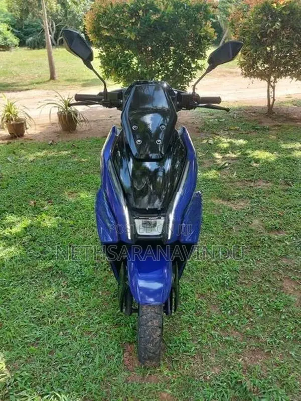 Singer Solid S9 2025