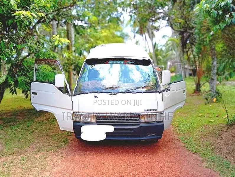 Nissan Homy 1991
