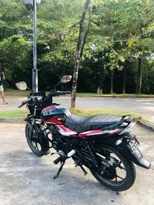 Bajaj Discover 125 2025