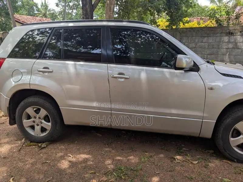 Suzuki Grand Vitara 2005