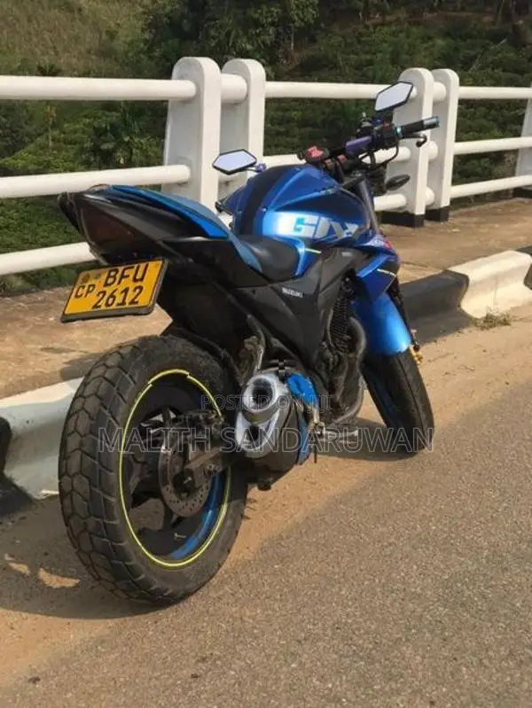 Suzuki Gixxer 2015