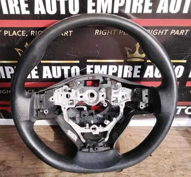 Toyota Vitz KSP 130 Steering Wheel