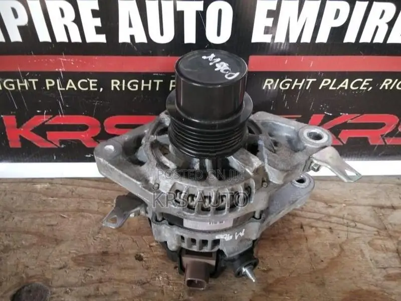 Toyota Roomy M 900 Alternator