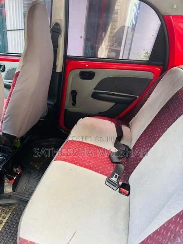 Tata Nano 2012