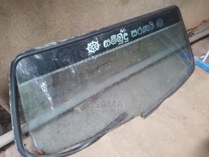 Delica Windscreen