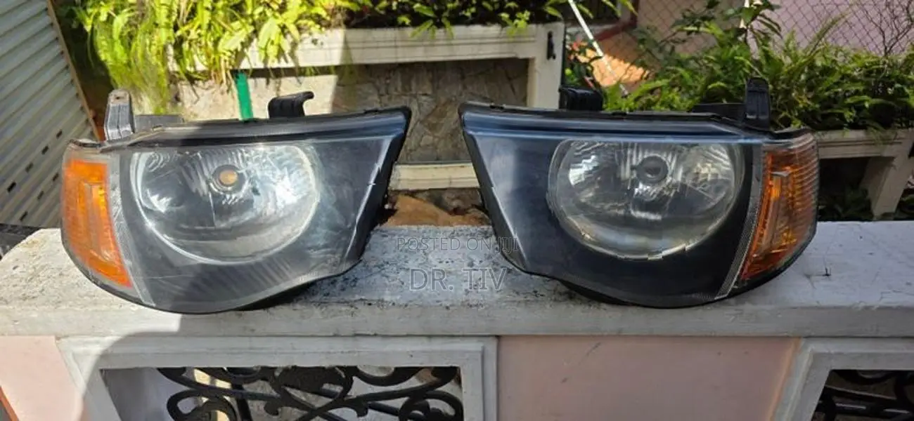 L200 Headlight 2008-