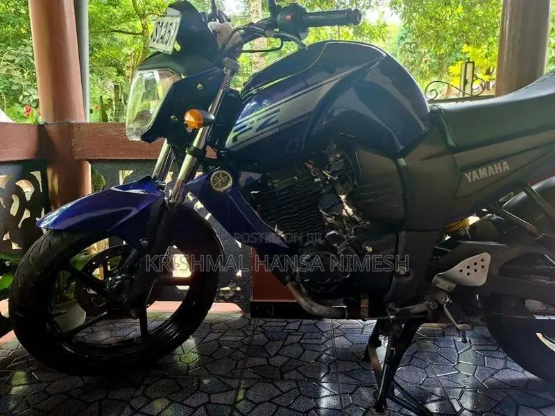 Yamaha FZ 2014