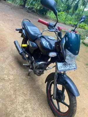 Bajaj Platina 100 2012