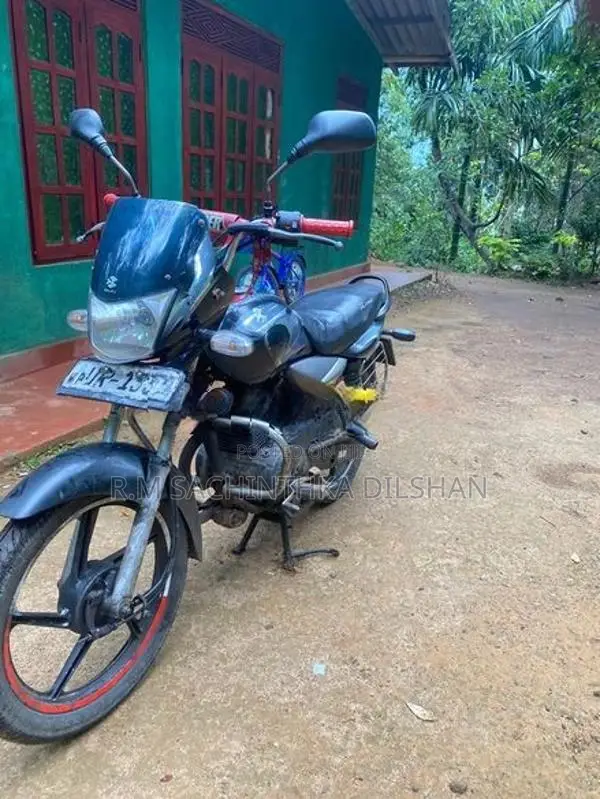 Bajaj Platina 100 2012
