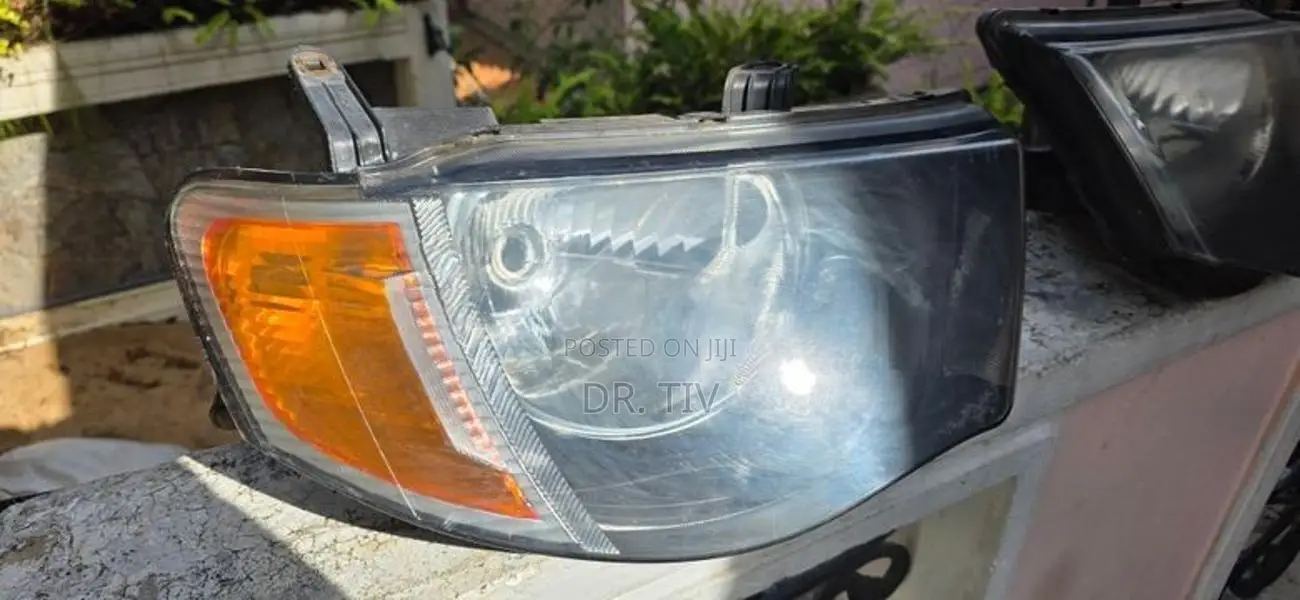 L200 Headlight 2008-