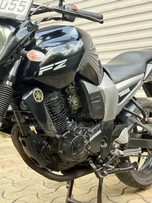 Yamaha FZS V1 2011