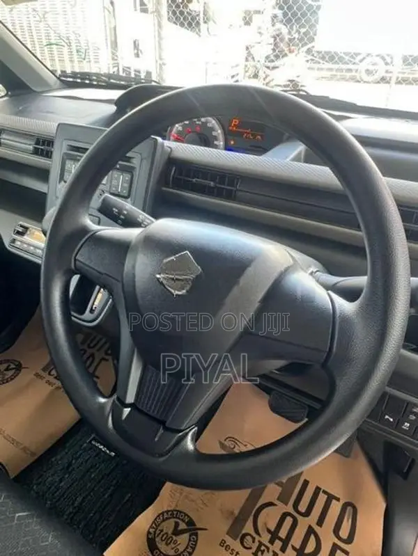 Suzuki Wagon R FX 2025