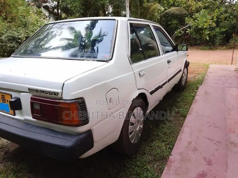 Nissan Sunny 1984
