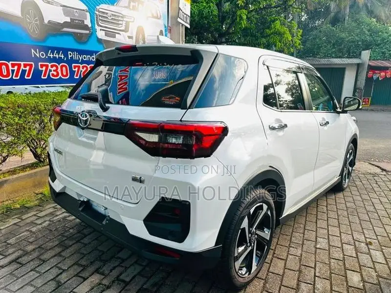 Toyota Raize z 2025