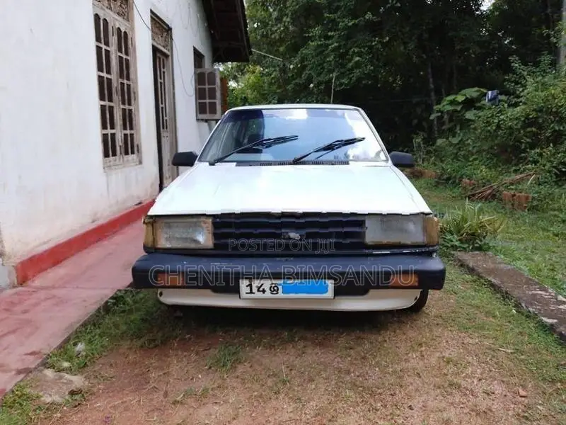 Nissan Sunny 1984
