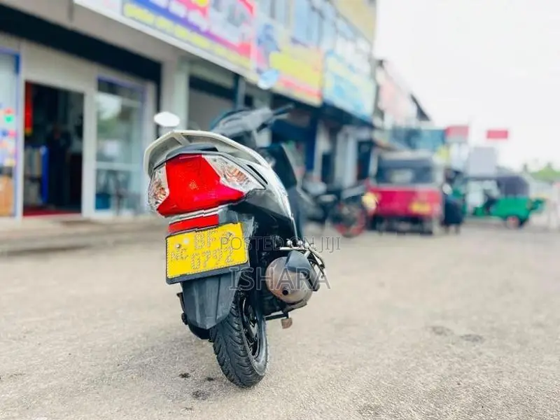 Honda Dio 2017