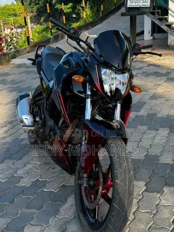 Yamaha FZS V1 2015