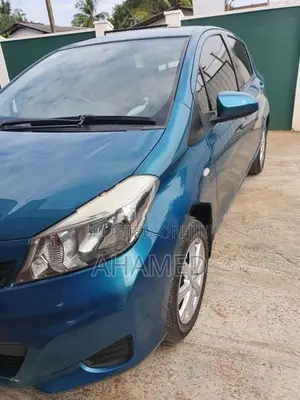 Toyota Yaris 2012