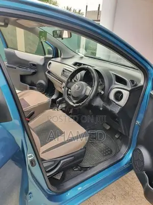 Toyota Yaris 2012