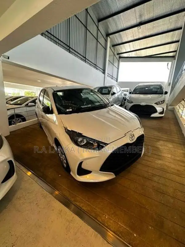 Toyota Yaris G GRADE 2026