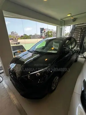 Toyota Yaris X Grade 2025
