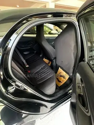Toyota Yaris X Grade 2025