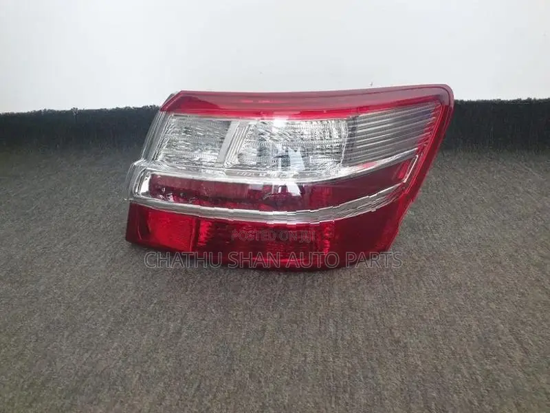 Toyota Premio 260 Taillight