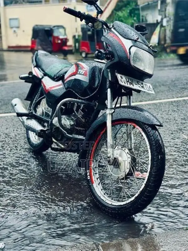 TVS Victor 2004