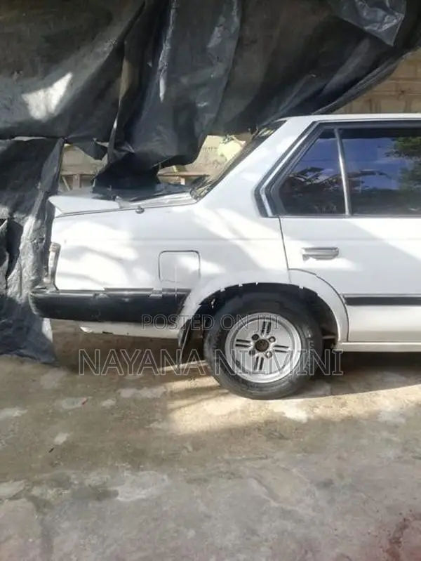 Toyota Corona 1986