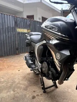Yamaha FZs V2 2018
