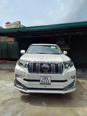 Toyota Land Cruiser Prado TRJ 150 TXL 2023