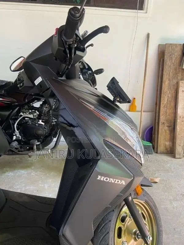Honda Dio 2025