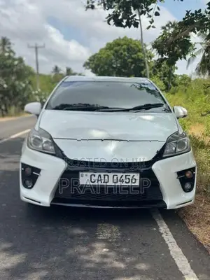 Toyota Prius 2012