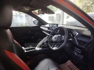 Toyota Yaris Cross 2025