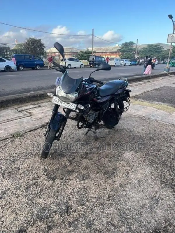 Bajaj Discover 125 2012