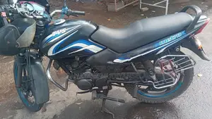 TVS Metro 2016