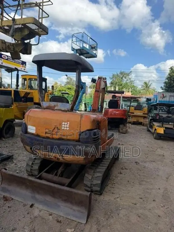 Hitachi EX 30-2 2006