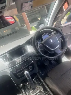 Peugeot 508 2012