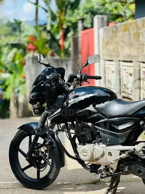 Bajaj Pulsar 150 2016